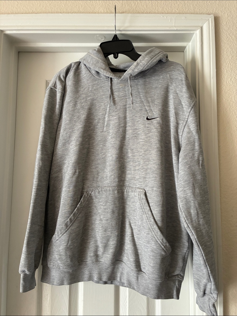 Nike Gray Men's Pullover Hoodie with Black Swoosh